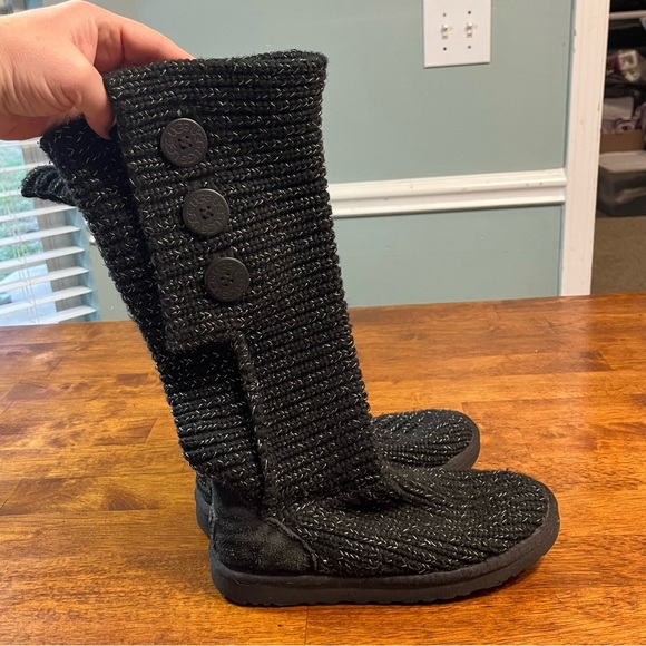Ugg Classic Cardy Boot Womens knit back size 7 - Picture 1 of 12